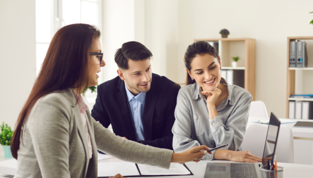 The LA Homeowner Checklist for Guest Communication, Cleaning, Pricing, and Maintenance Coordination